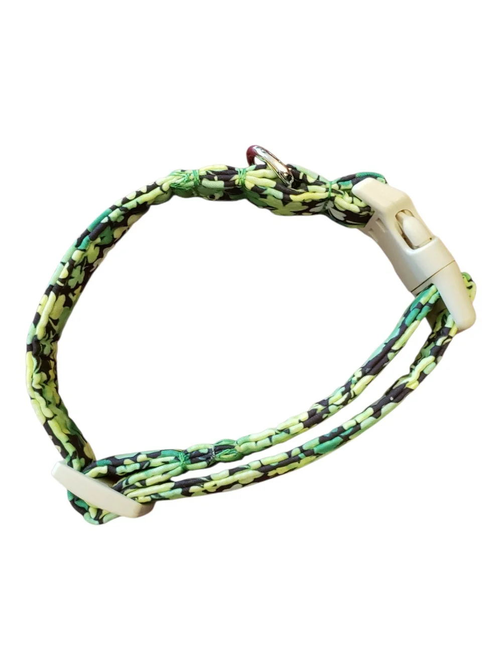 Green Patterned Adjustable Dog Collar with Quick-Release Buckle. Size 16